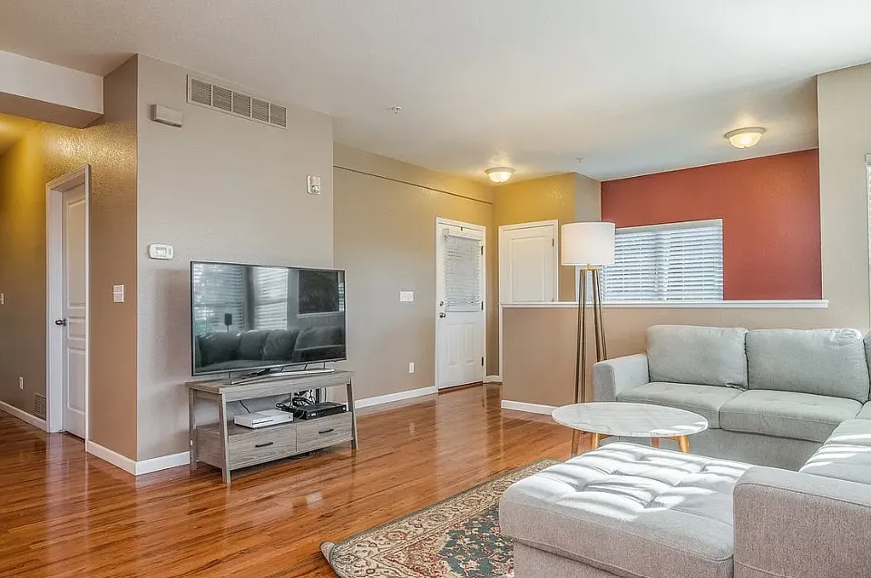 2600 W 82nd Pl #A