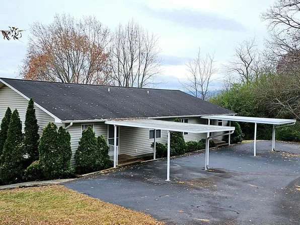 140 A&b Randolph St, Franklin, NC 28734