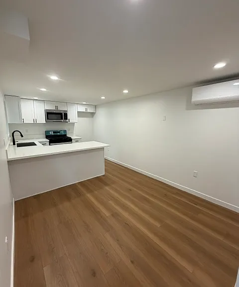 1114 Gladys Ave #1116-D — Photo 1