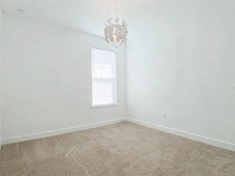 7038 Arnoldson St — Photo 19