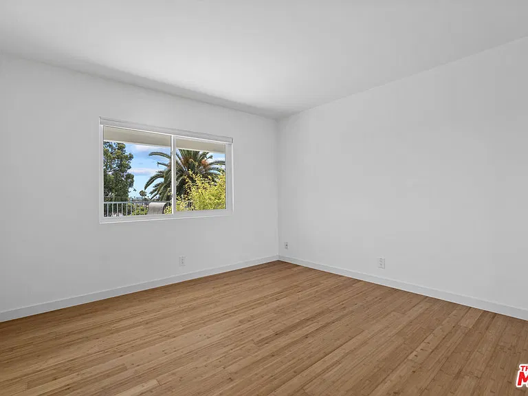 631 Pier Ave #3 — Photo 9