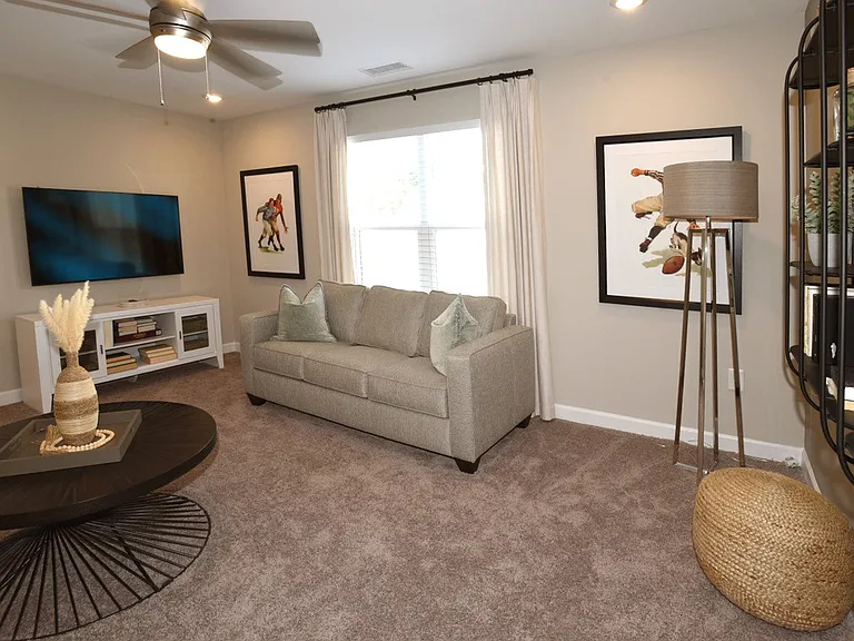 100 Highland Forest Dr — Photo 14