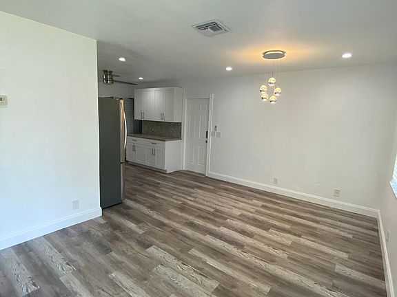 3rd image of 1230 NW 5th Ave Unit A
