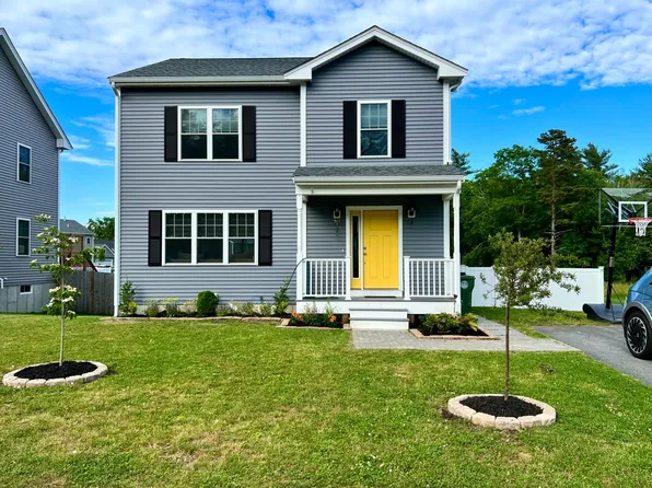 (undisclosed Address), Marion, MA 02738