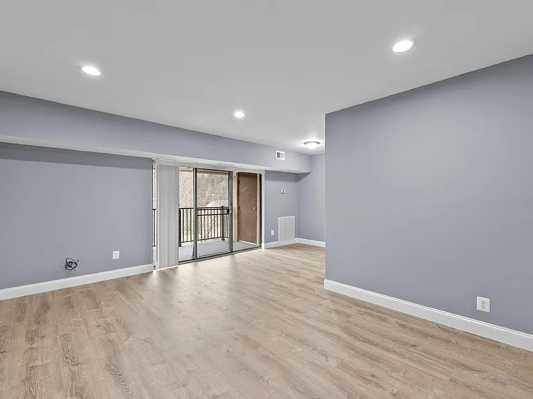 11613 Stoneview Sq #21C — Photo 8
