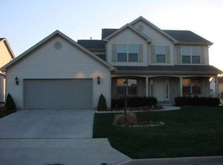 11013 N Stillwater Dr, Dunlap, IL 61525