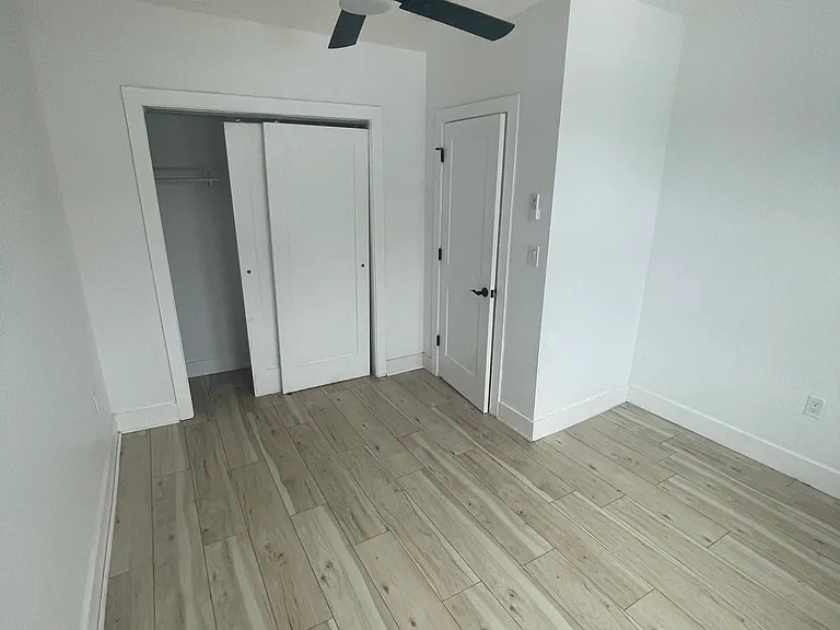 2385 Washington St #4 — Photo 23
