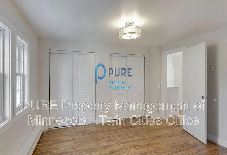 2549 Aldrich Ave S #2 — Photo 6