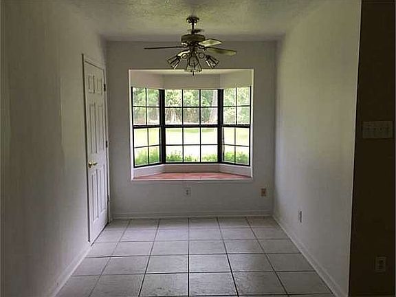 5th image of 4904 Maplewood Dr