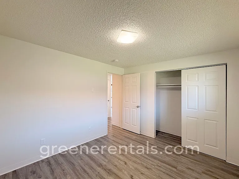 West Main Street Apartments — Photo 13