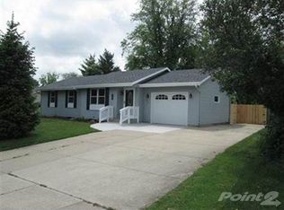 408 Hart Dr, Clinton, WI 53525
