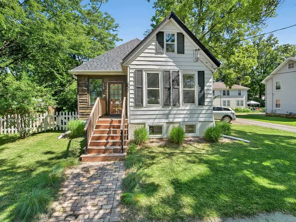 302 Van Deusen St, Madison, WI 53715