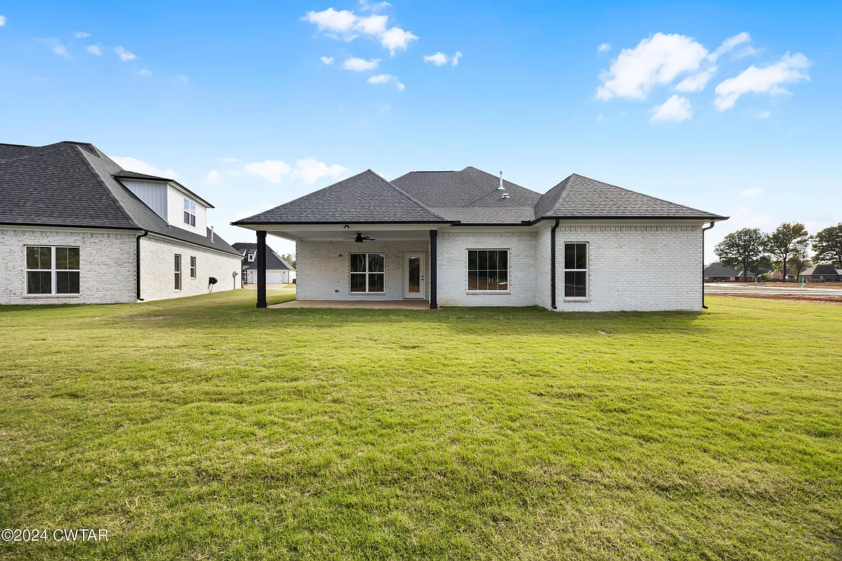 Building Photo - 65 Rockford Dr #1