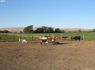 208803 E Perkins Rd, Kennewick, WA 99337