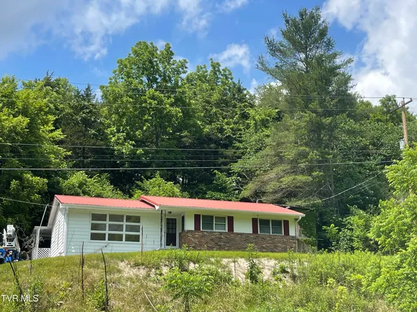 168 Tomlinson Rd, Pennington Gap, VA 24277