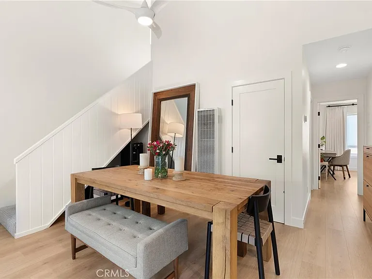 617 1/2 Acacia Ave — Photo 7