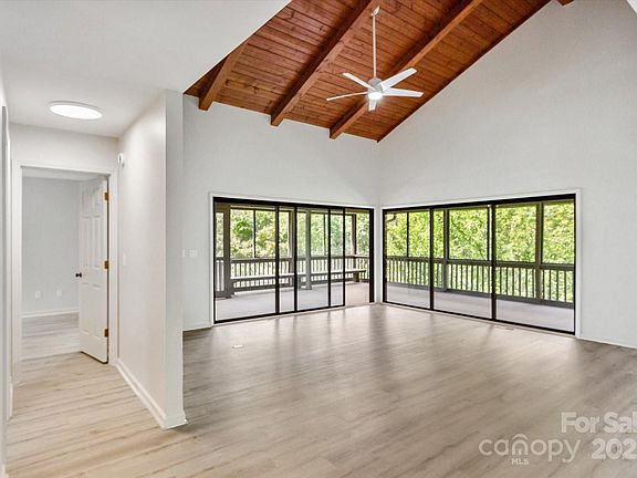 2nd image of 8A Cove Overlook Dr