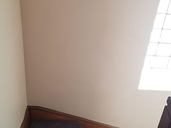 4th image of 5414 W Gladys Ave Floor 2