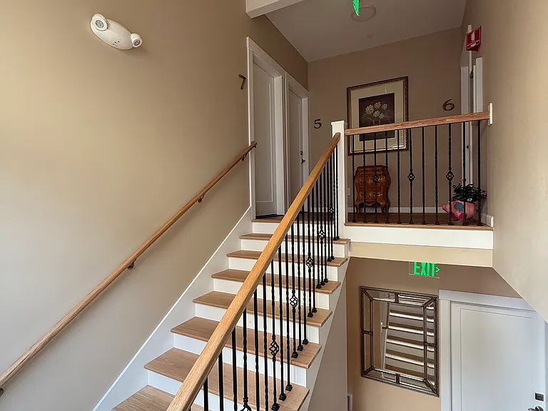 2367 NW Kearney St #7 — Photo 15