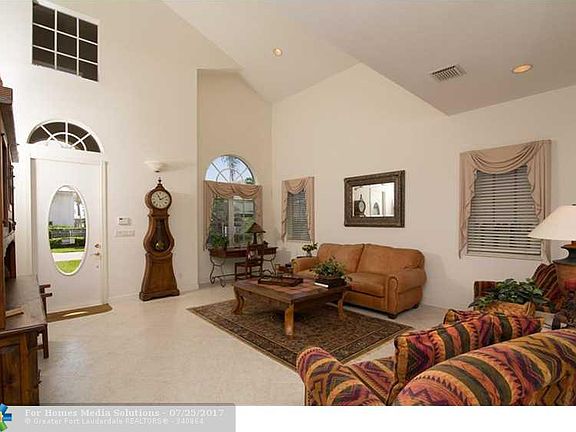 2nd image of 3045 N Atlantic Blvd