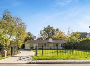 2976 Lombardy Rd, Pasadena, CA 91107