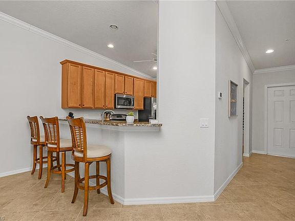 4th image of 9517 Avellino WAY #2221