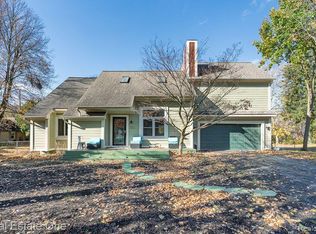 1311 Florence Ave, Waterford, MI 48328
