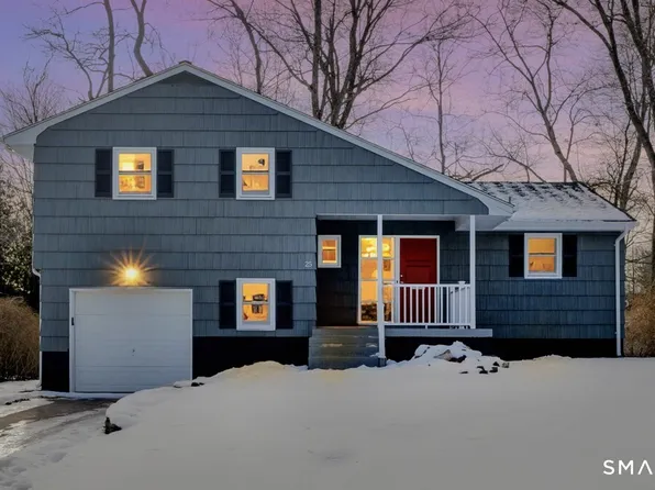 25 Hilldale Road, West Hartford, CT 06117