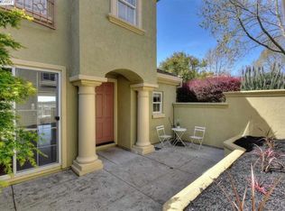 22275 W Lyndon Loop, Castro Valley, CA 94552