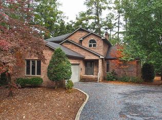 16 Devon Dr, Pinehurst, NC 28374