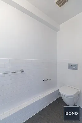 Rented by Bond New York | media 13