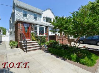 1631 E 35th St, Brooklyn, NY 11234