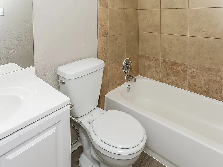 6004 Cool Springs Dr — Photo 14