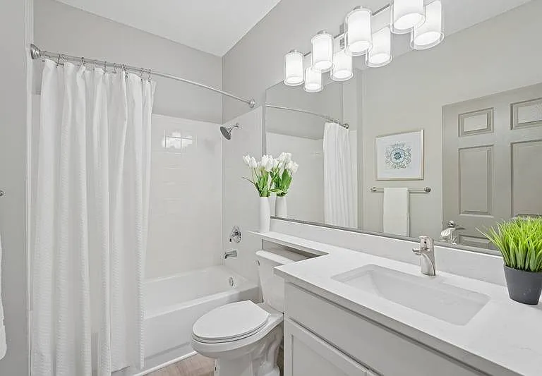 Brookberry Park Apartments — Photo 9