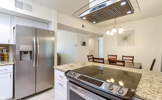 1231 E Maryland Ave #B — Photo 19