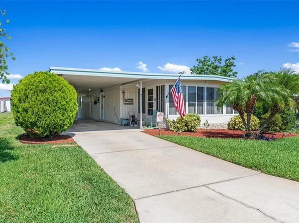 711 W Coach N Four Dr, Leesburg, FL 34748