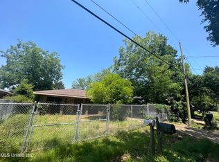 1406 Lewis Ave, Gulfport, MS 39501