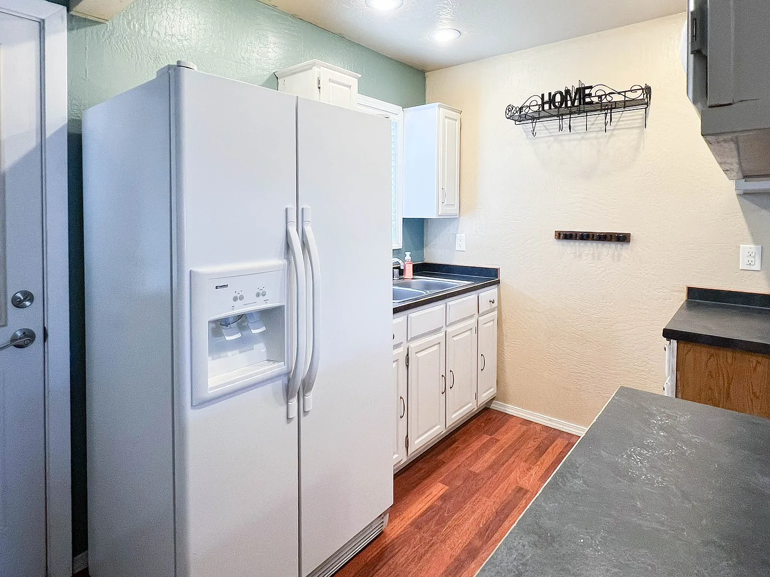 12331 Lake Street - 1 — Photo 4