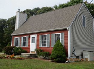 44 Lakeside Dr, Charlestown, RI 02813