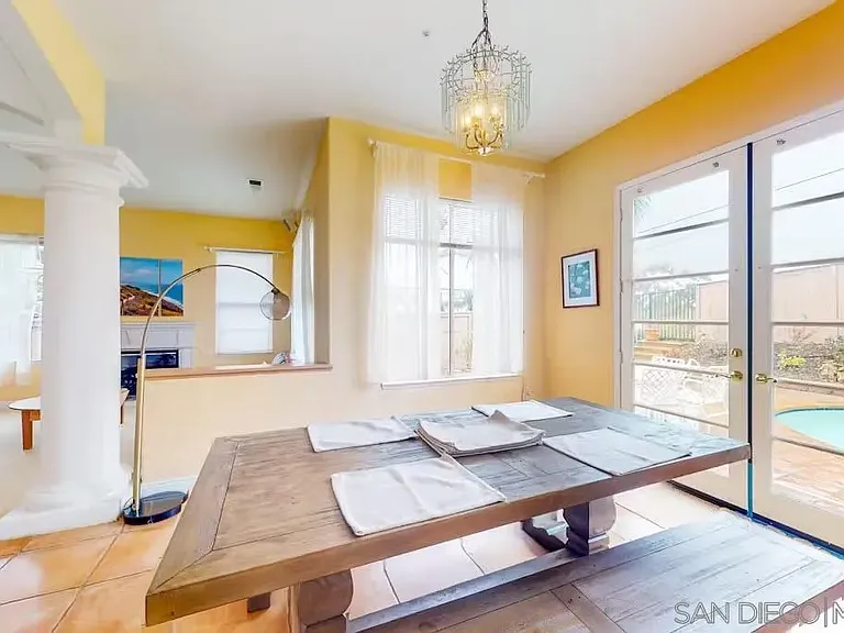 863 Starflower Rd — Photo 9