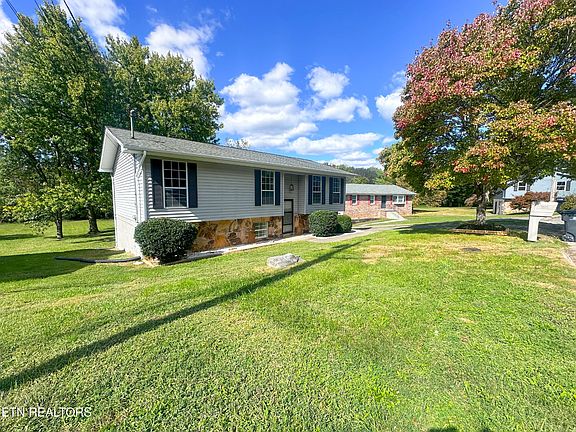 2nd image of 3809 Debonair Dr