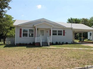 924 Hobbs St, Clayton, NC 27520