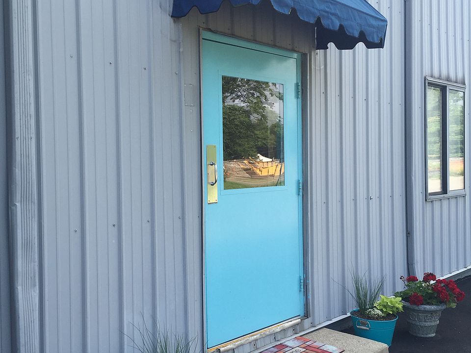Commons Entry