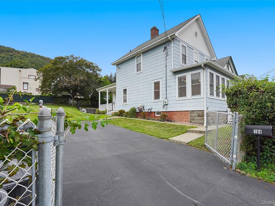 1st image of 104 Maple Avenue