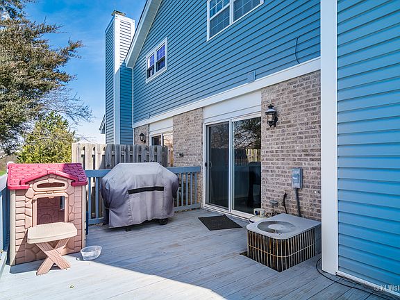 3rd image of 16474 Cobble Stone Ct #5