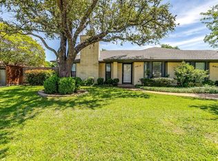 4917 Ledgestone Dr, Fort Worth, TX 76132