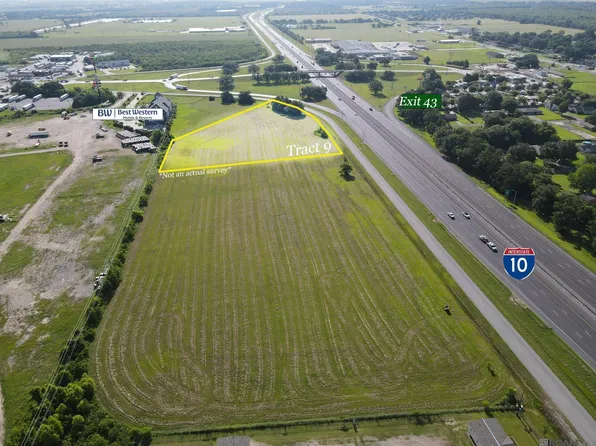 9 Interstate Highway 10, Iowa, LA 70647