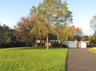 69 Manners Rd, Ringoes, NJ 08551