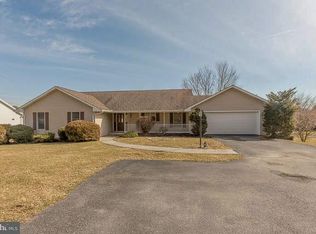 12296 Country Club Rd, Waynesboro, PA 17268