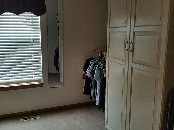 Master Closet w/organizer